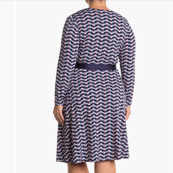 NWT Leota 2X Perfect Wrap Dress Knit Navy Print Long Sleeve - Picture 2 of 8